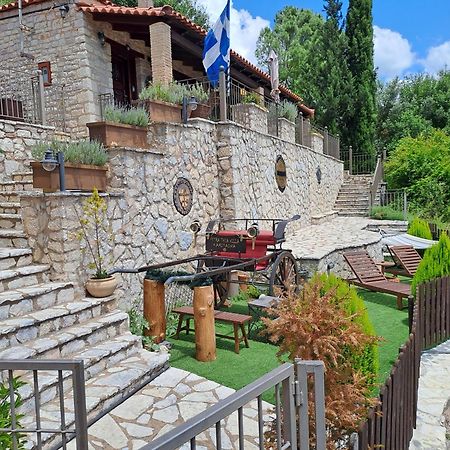 Petra Thea Villa Karítaina 외부 사진