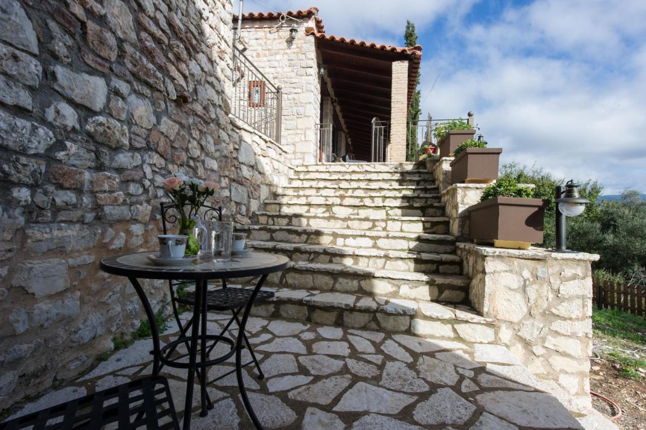 Petra Thea Villa Karítaina 외부 사진